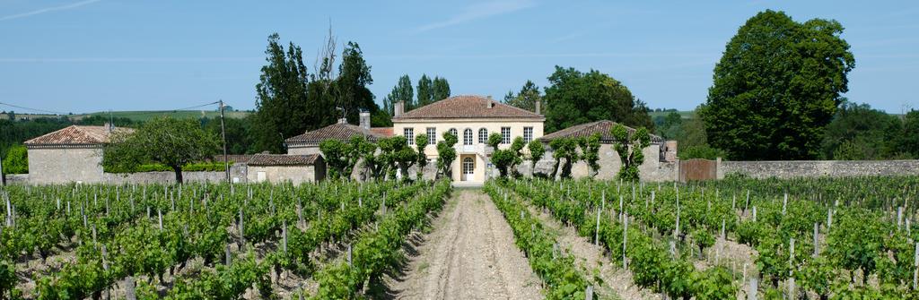 Bed and Breakfast Chateau Beau-Site Portets Экстерьер фото